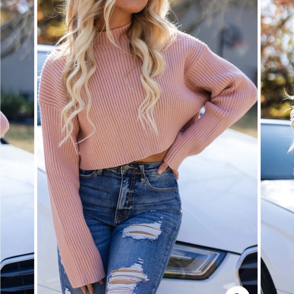 Sweater size small! Brand new - Picture 4 of 7